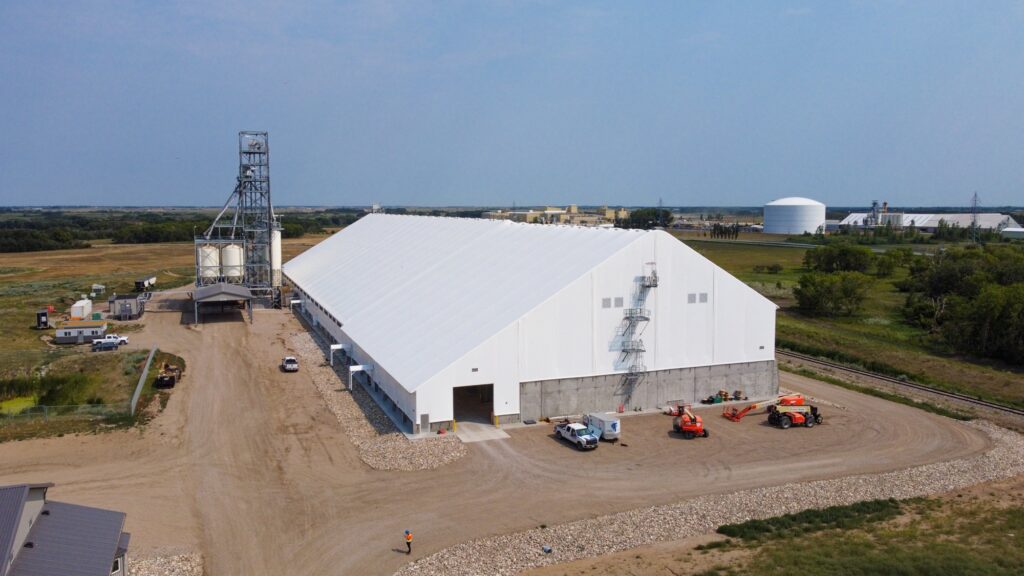 Co-op Fertilizer Building 160x166 Epic Profile with Lean Cobra Structures - Britespan What Are the Operational Advantages?