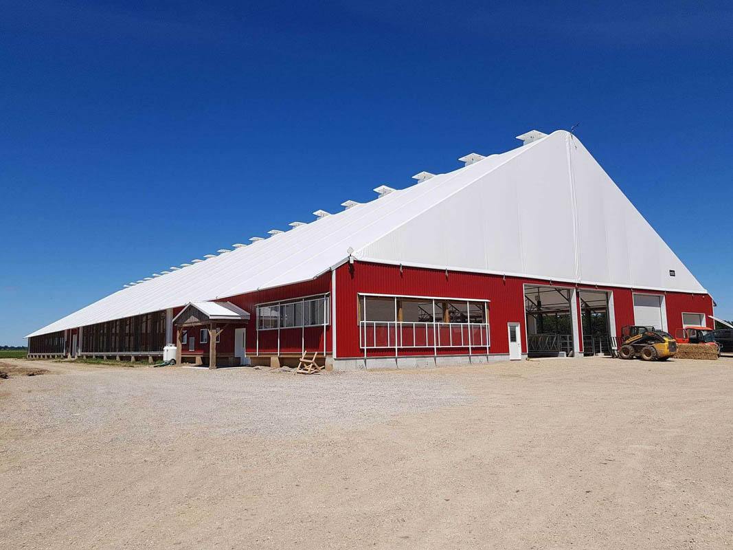 Innlawn Farms Robot Dairy Barn Open House