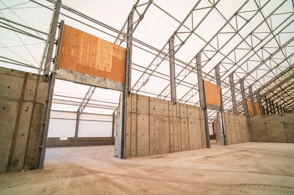 Co-op Fertilizer Building 160x166 Epic Profile with Lean Cobra Structures